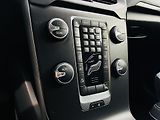 Volvo V40 2.0i MANUÁL KAMERA SERVISKA - náhled 39