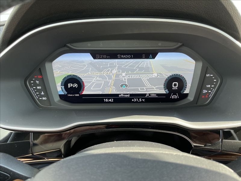 Audi Q3 35TFSI 110KW AUTOMAT,ČR. - fotka 11 z 28