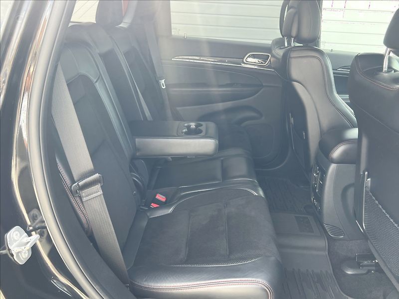 Jeep Grand Cherokee 3,0 CRD  TRAILHAWK AWD nové ČR - fotka 20 z 43