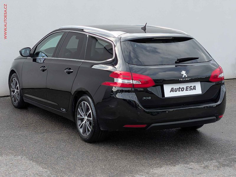 Peugeot 308 (2014) 1.2PT, LED, panor - fotka 6 z 17