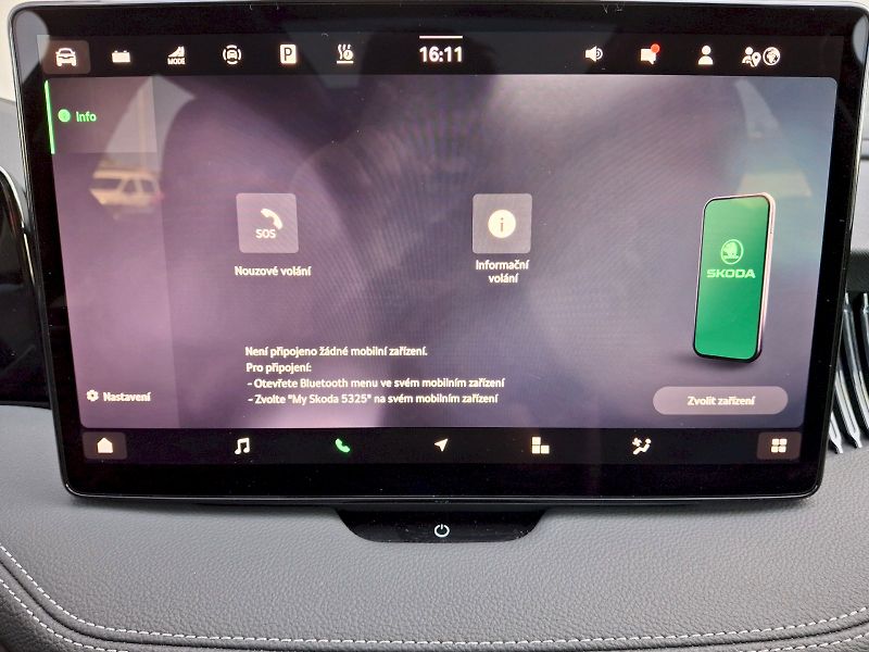 Škoda Superb (2025) Combi iV L&K DSG 1,5TSi 150kW - fotka 24 z 35