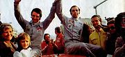 Sandro Munari se spolujezdcem Mariem Mannuccim jako vítězové Rallye San Remo 1974.