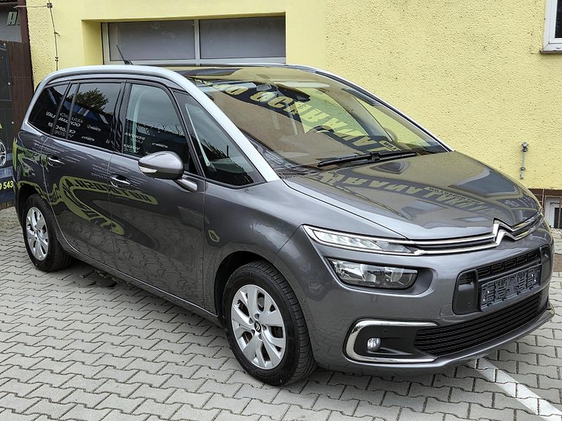 Citroën Grand C4 Picasso 1,5 bHDi 7m SERVISNÍ KNÍŽKA - fotka 1 z 52