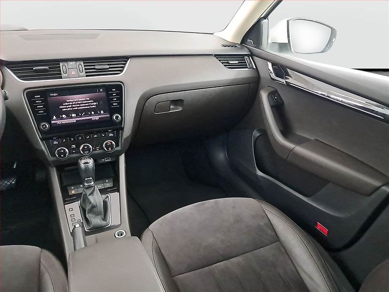 Škoda Octavia (2018) Laurin&Klement 2.0 TDI, 4X4 - fotka 8 z 17