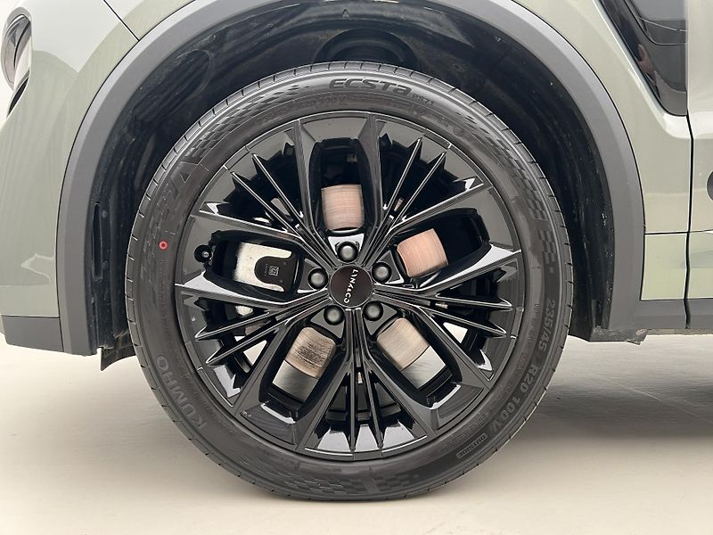 Lynk & Co 01 MORE PHEV AUT CZ 1.maj - fotka 14 z 50