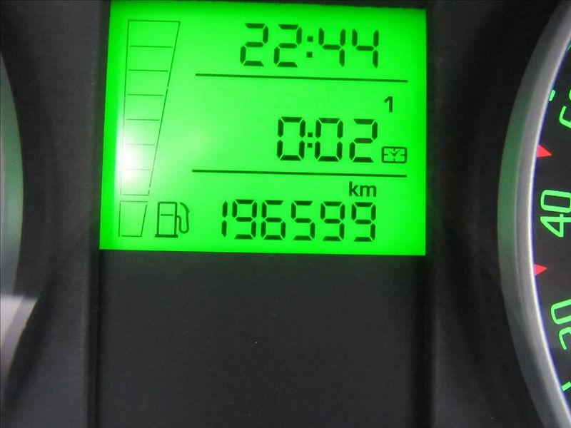 Škoda Fabia 1,6 i 77kW Combi Ambiente - fotka 14 z 26