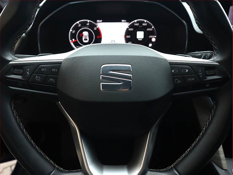 Seat Leon (2021) Xcellence 2.0 TDI, Automat - fotka 25 z 25