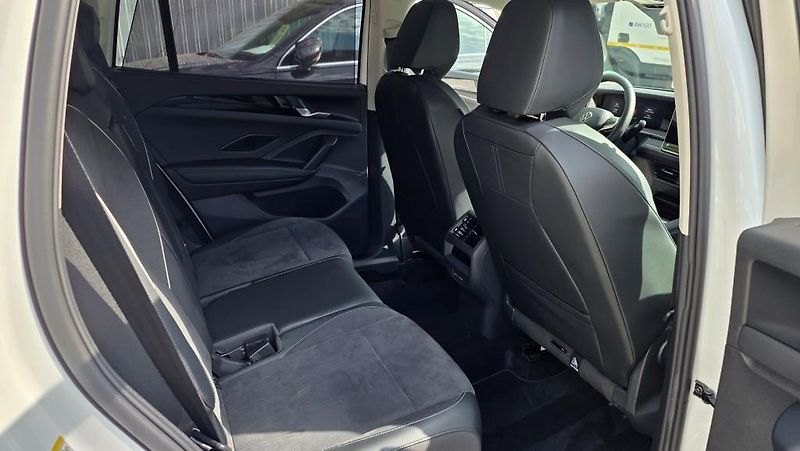 Volkswagen Tayron (2025) 1.5 PHEV 150kW Elegance SoH100 - fotka 16 z 46