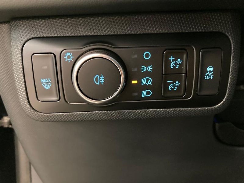 Ford Mustang Mach-E (2023) Premium 351k 99 kWh 5D - fotka 12 z 23