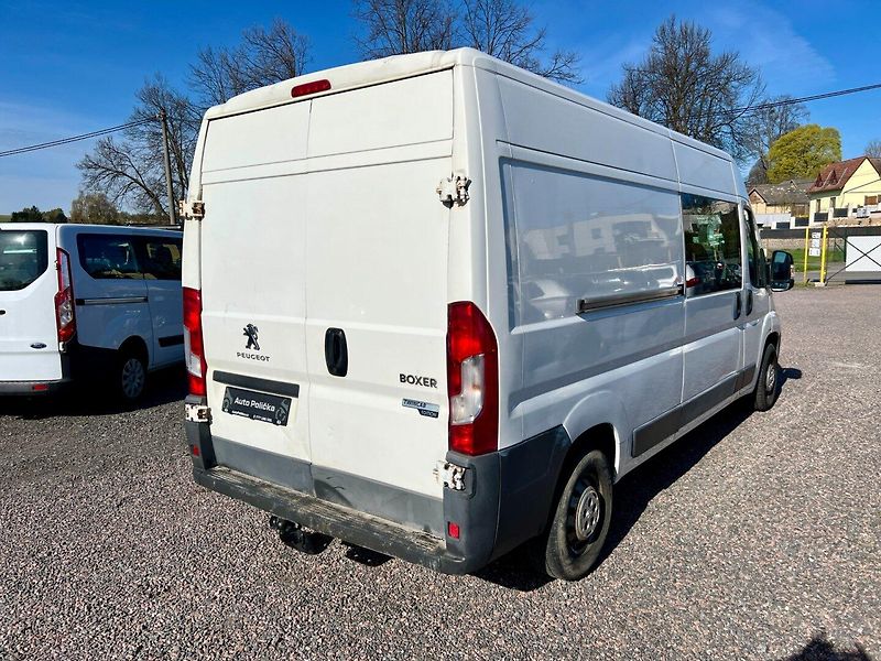 Peugeot Boxer (2015) 2.2d 96 kW 6 míst L3H2 - fotka 5 z 19