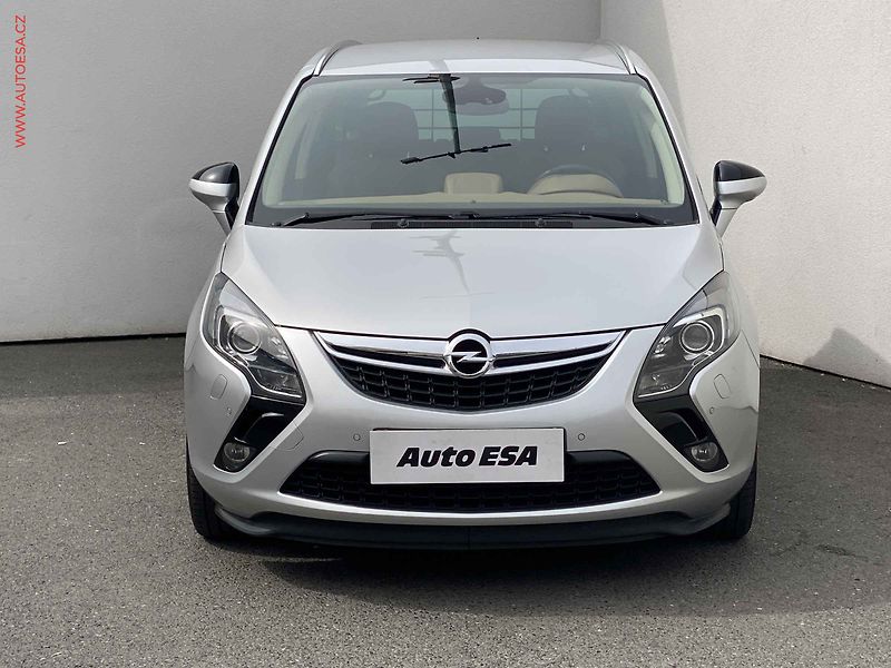 Opel Zafira (2014) 1.6 CDTi, 1.maj, AC, TZ, navi - fotka 2 z 17