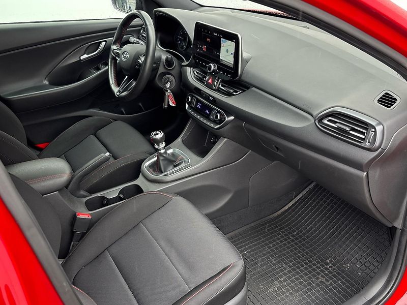 Hyundai i30 N-Line,ČR,1Maj - fotka 9 z 25