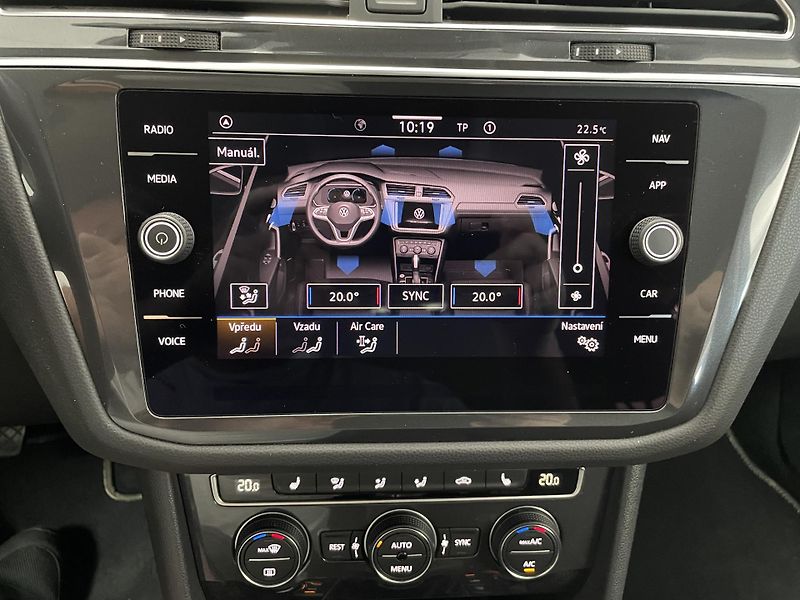 Volkswagen Tiguan 1.5 TSi ALLSPACE 6M ČR 1.MAJ . - fotka 24 z 26