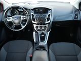 Ford Focus (2013) 1.6 TDCi, Klima - náhled 8