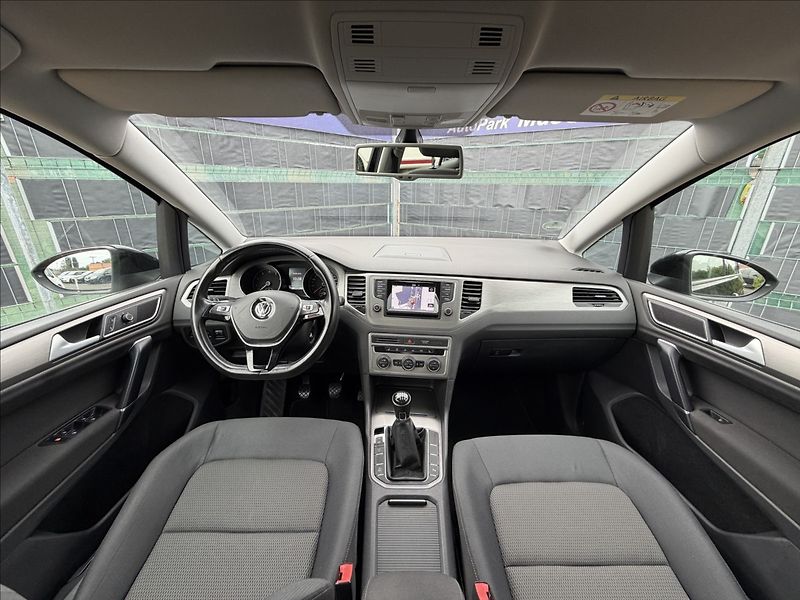 Volkswagen Golf Sportsvan 1.4 TSI Comfortline - fotka 7 z 18