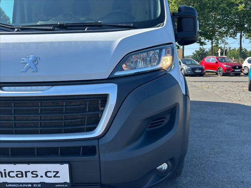 Peugeot Boxer 2,2 BlueHDi  L4H2 - fotka 11 z 26