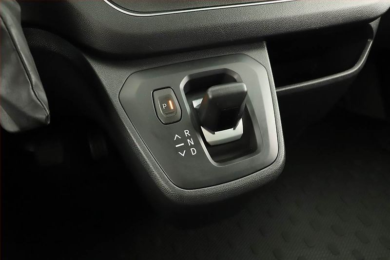 Renault Trafic (2025) 2.0 Blue dCi, Combi, 8 míst - fotka 10 z 18