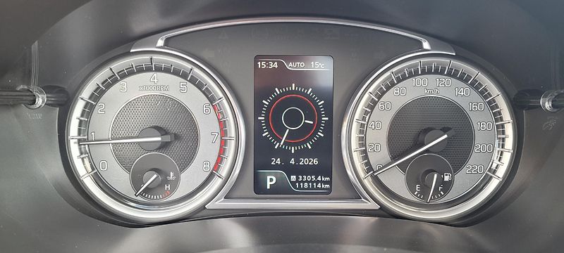 Suzuki Vitara (2018) 1,4 103kW DSG 4×4 BoosterJet - fotka 22 z 55