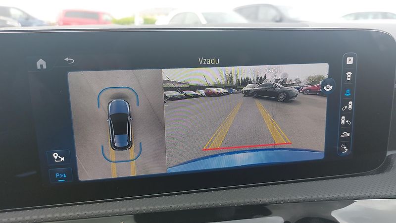 Mercedes-Benz Třídy A 250e s hybridní technologií EQ - fotka 18 z 27