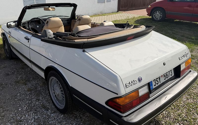 Saab 900 (1989) Turbo kabriolet - fotka 8 z 18