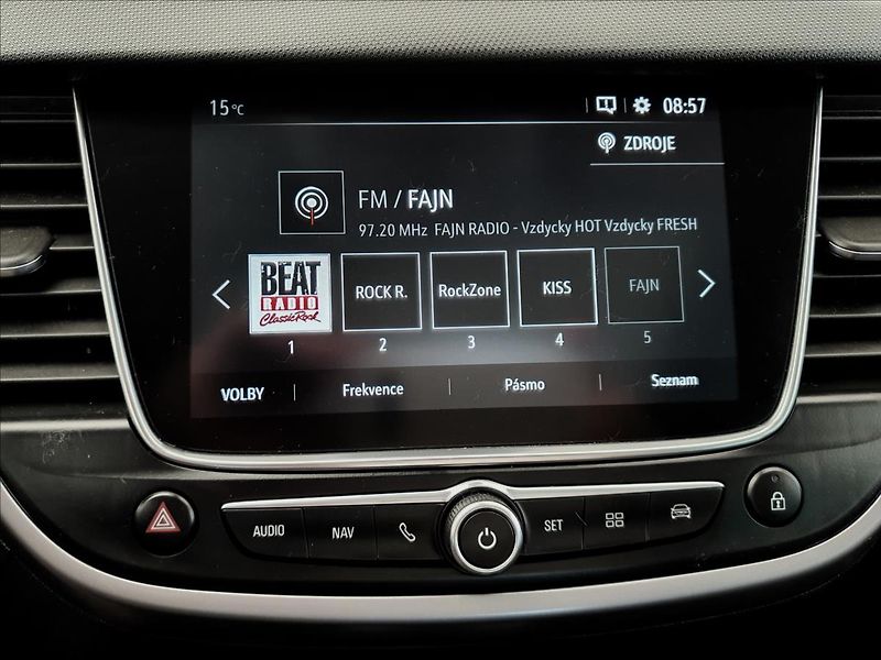 Opel Crossland X 1,5 cdti,Innovation,navi,kůže - fotka 26 z 50