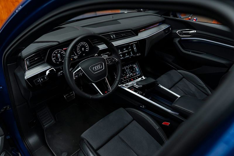 Audi Q8 e-tron E-TRON - fotka 10 z 25