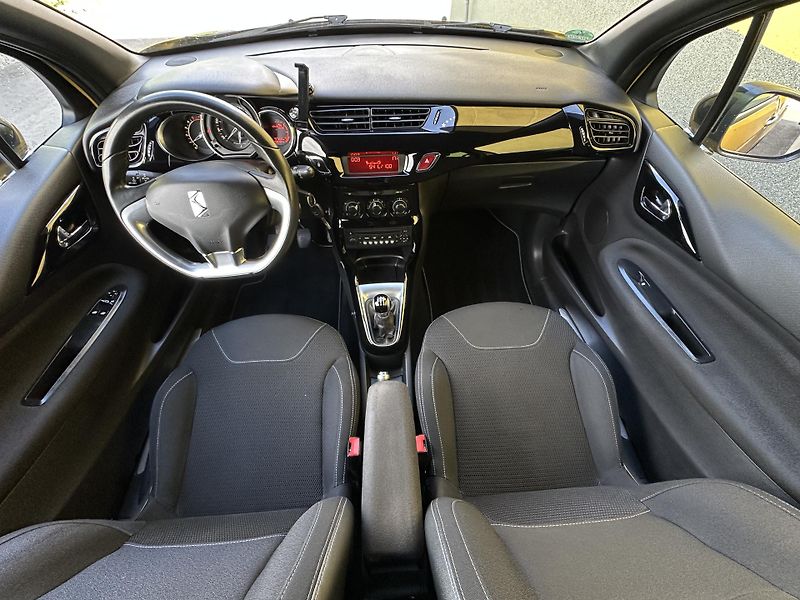 Citroën DS3 (2010) 1.6HDI/68kW * 1.Maj. * KLIMA - fotka 6 z 28