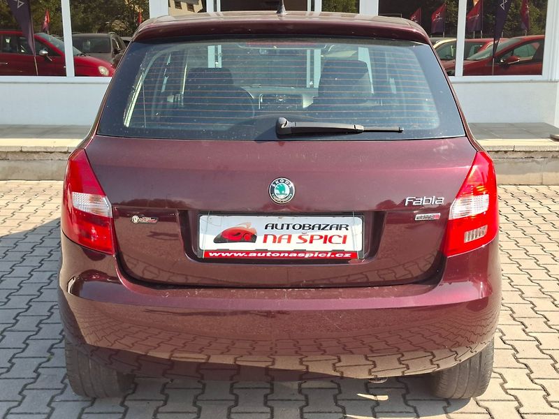 Škoda Fabia (2011) 1.2i 51kW -FACELIFT-KLIMA - fotka 7 z 36