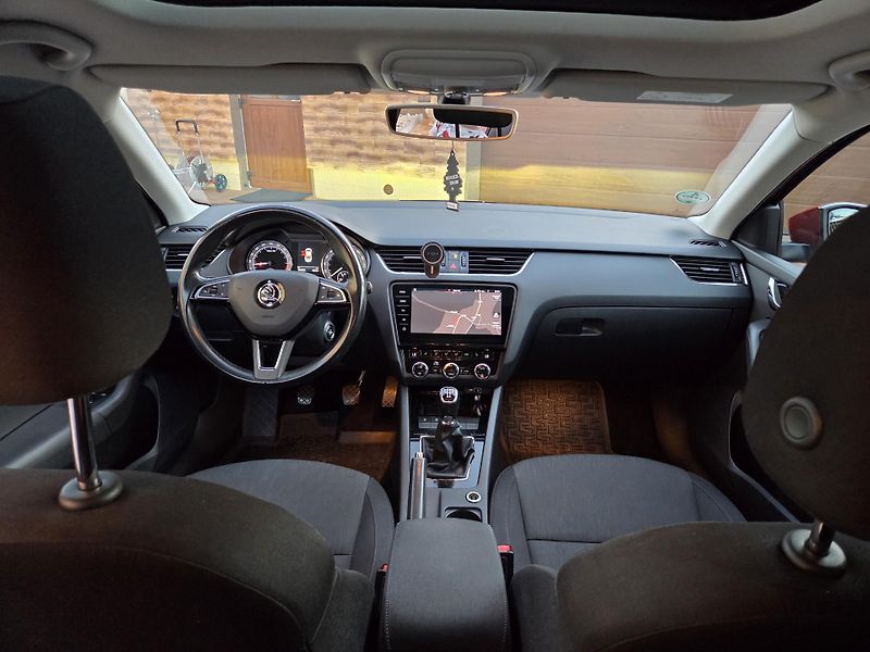 Škoda Octavia 1.6TDI 85kw nové v ČR. - fotka 36 z 43