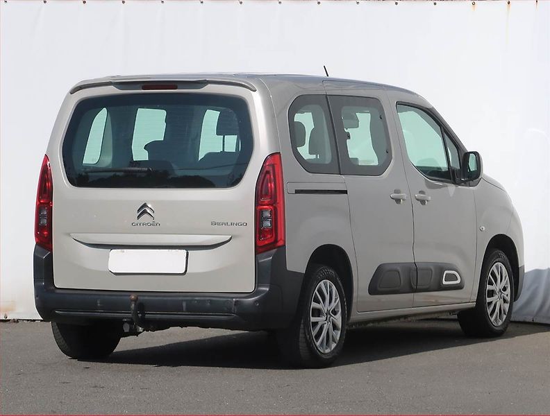 Citroën Berlingo (2021) 1.2 PureTech, 5Míst, ČR - fotka 5 z 18