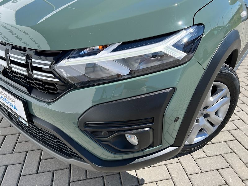 Dacia Jogger (2023) 1.0TCe 7míst! Tažné! ČR+1.maj. - fotka 9 z 32