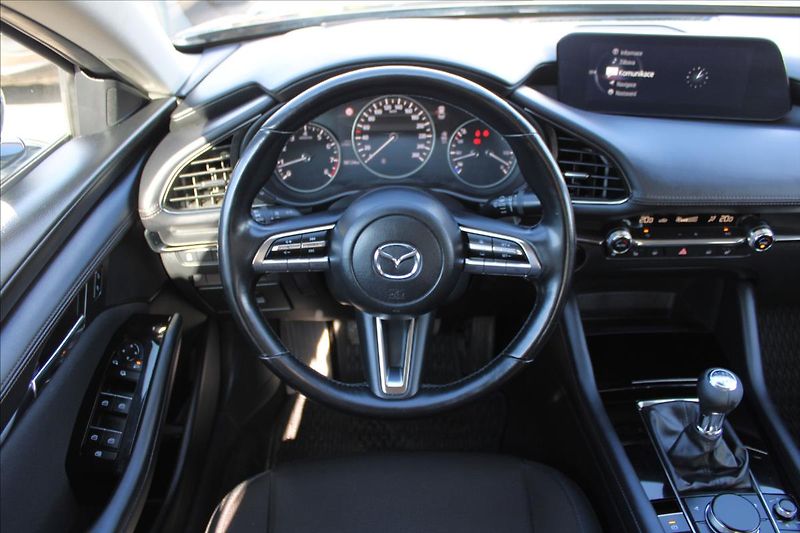 Mazda 3 2,0 i  ČR,1.MAJ,DPH,PLUS - fotka 10 z 32