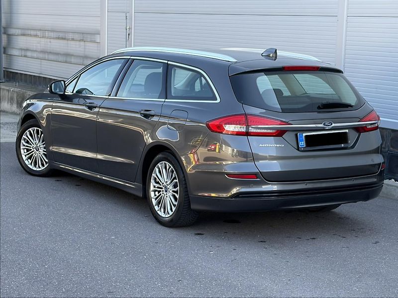 Ford Mondeo (2021) 2.0 TITAN,PO VELKÉM SERVISE - fotka 4 z 21