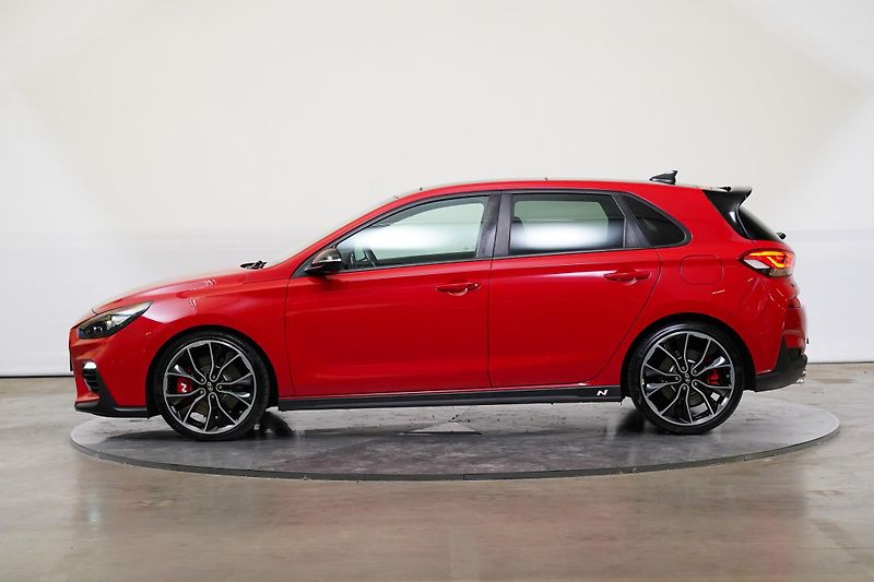 Hyundai i30 - fotka 3 z 25