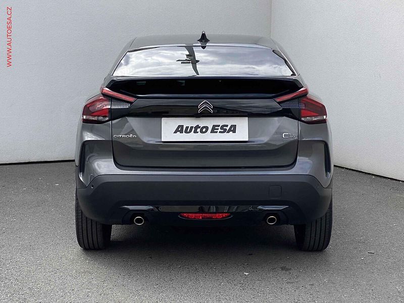 Citroën C4 (2023) 1.2PT, Shine, AT, navi - fotka 5 z 17