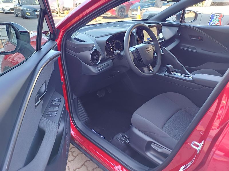 Toyota C-HR (2026) 1.8 FHEV COMFORT  - 0% úrok - fotka 6 z 12