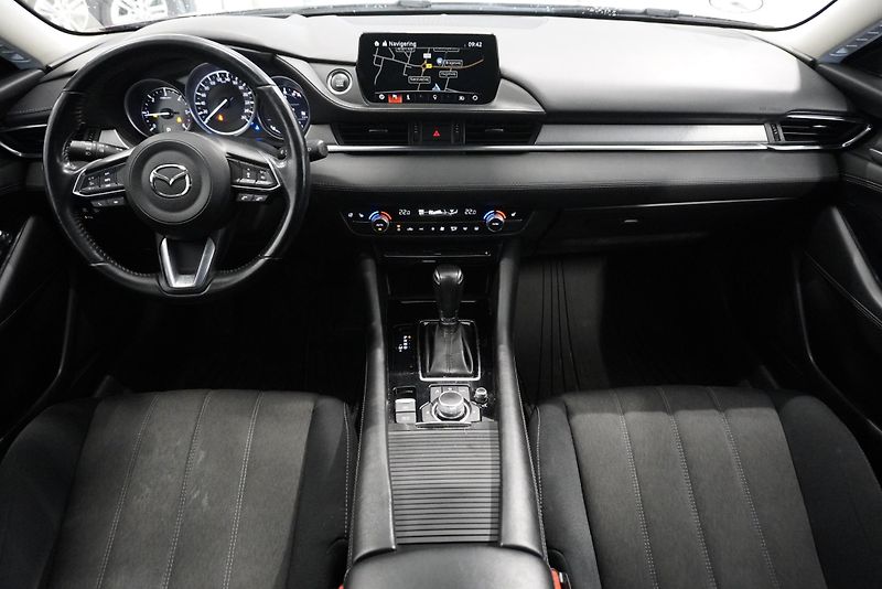 Mazda 6 2.2 SKYACTIV-D PREMIUM AUT. - fotka 21 z 31