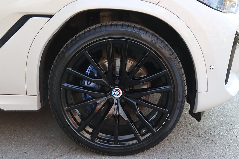 BMW X6 XDRIVE 40i G06 M-PAKET 245kW - fotka 18 z 50