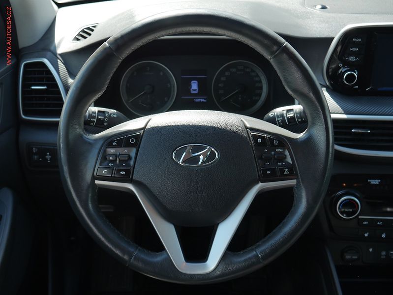 Hyundai Tucson (2020) 1.6CRDi 4x4, ČR, Adventure - fotka 11 z 24