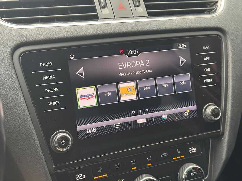 Škoda Octavia (2018) III 1.4TSi MAN Ambition+ 1.Maj - fotka 30 z 46