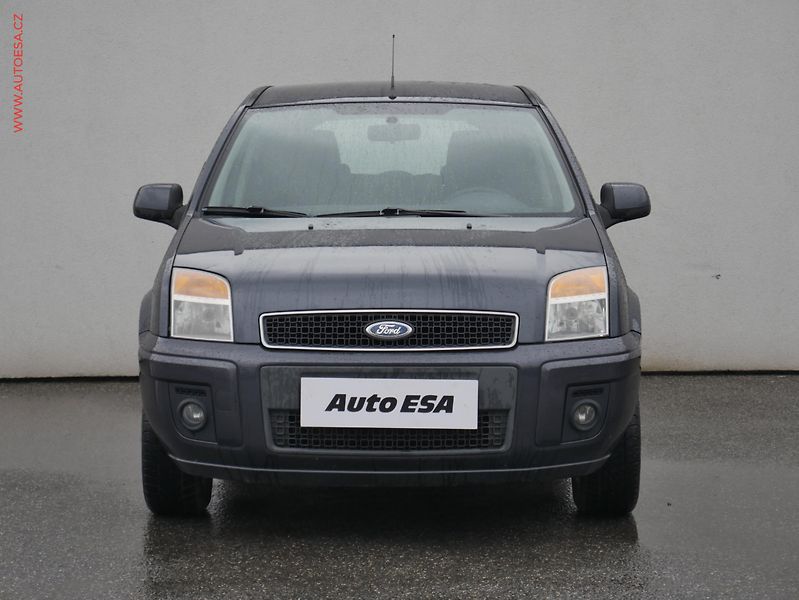 Ford Fusion (2010) 1.6i, ČR, AC, STK2/28 - fotka 2 z 16