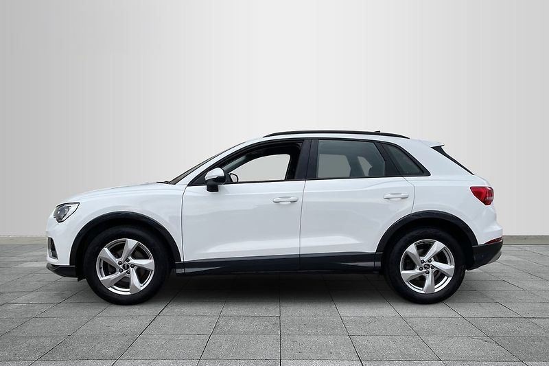Audi Q3 35TFSI S Tronic Cockpit LED AC - fotka 3 z 15