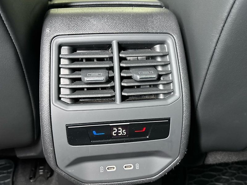 Seat Leon FR DSG,1maj,ČR - fotka 22 z 27