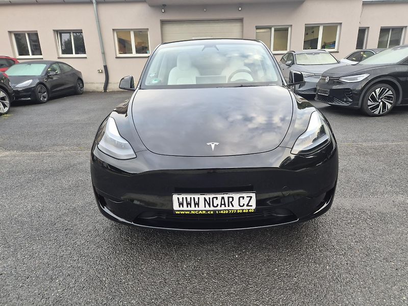 Tesla Model Y RWD 220kw TZ 92,5 % - fotka 9 z 48