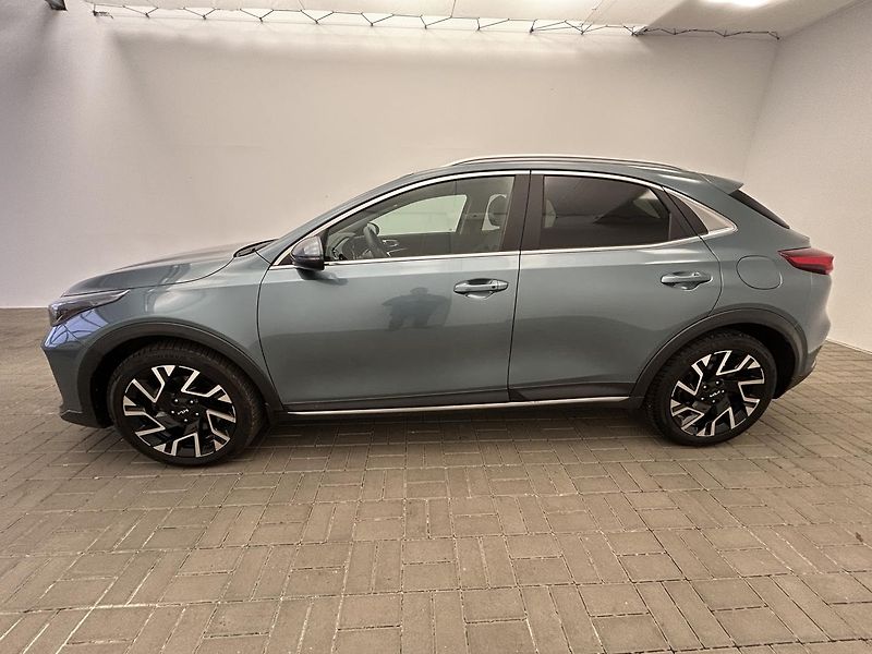 Kia XCeed 1.5 T-GDi TOP (2021) - fotka 3 z 23