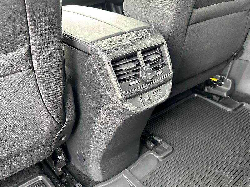 Peugeot 5008 Allure Pack - fotka 22 z 30
