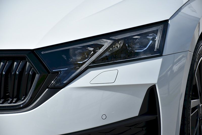 Škoda Octavia (2026) Combi Sportline 1,5 TSI m-HEV - fotka 6 z 44