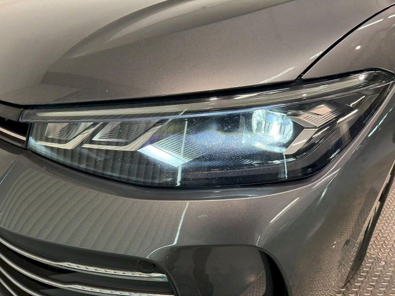 Volkswagen Passat (2024) BUSINESS 2.0TDI 110 KW DSG ZÁR - fotka 34 z 36