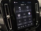 Volvo XC40 B3 CORE AUT  - náhled 33