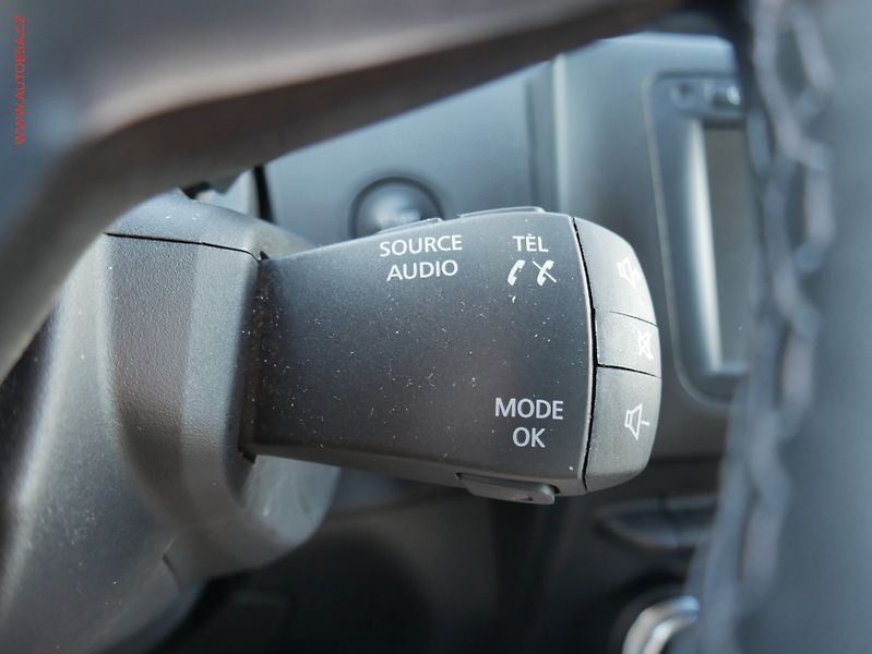 Dacia Duster (2020) 1.5 dCi, AC, navi, kamera - fotka 14 z 22